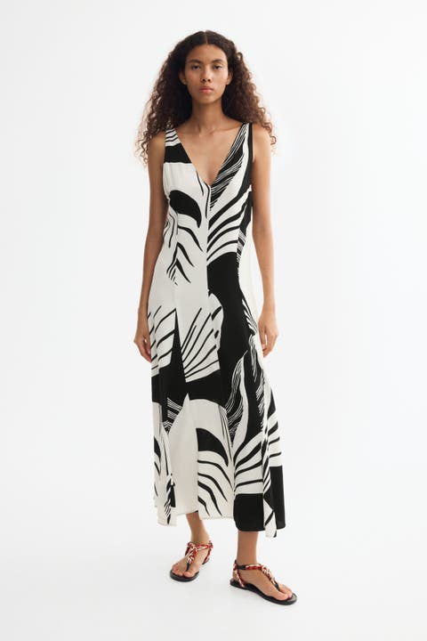 Crêpe Dress With Godet Pleats