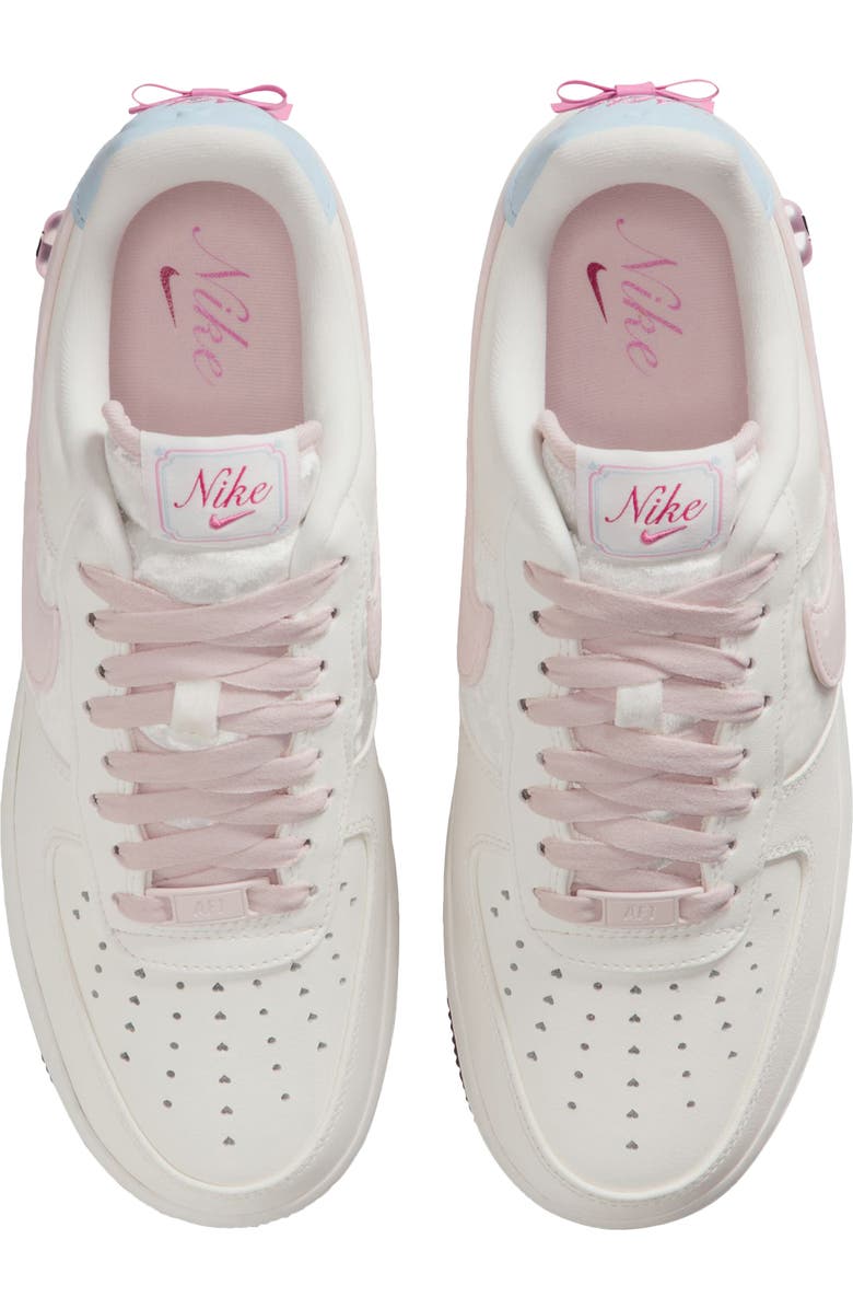 Nike Air Force 1 '07 SE Basketball Sneaker, Alternate, color,