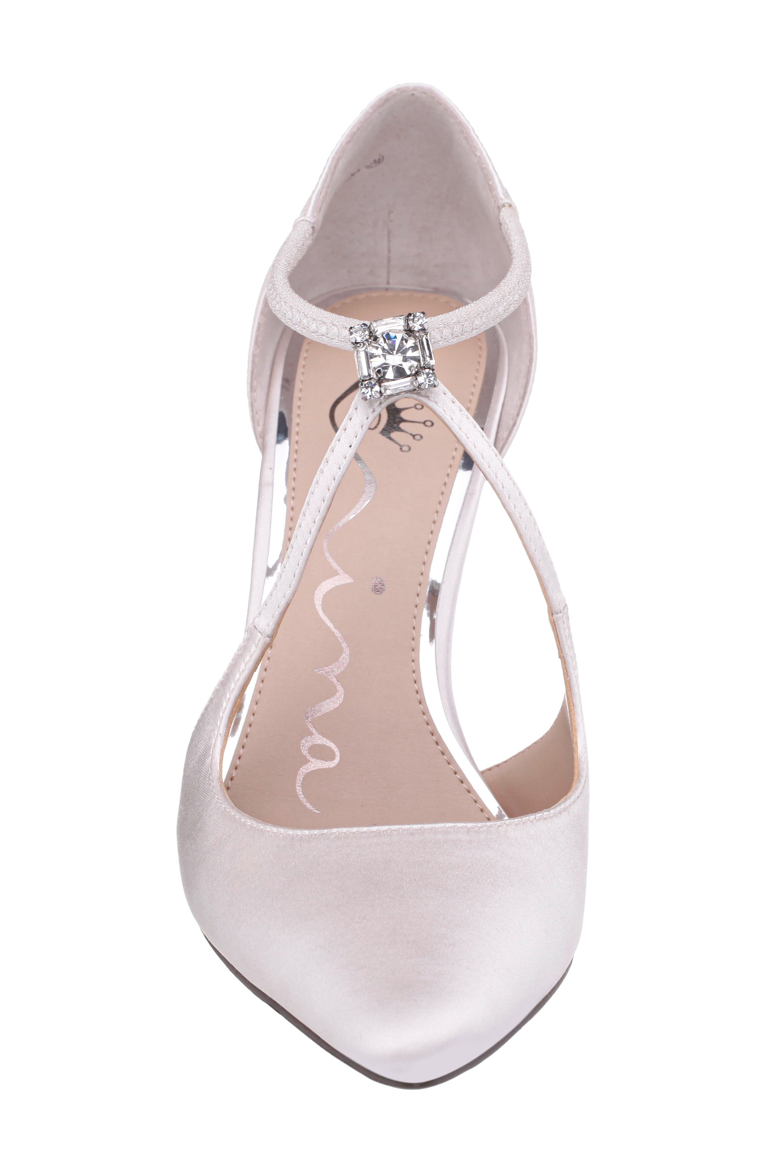 Nina Neoma Pointed Toe Pump, Alternate, color, Ivory