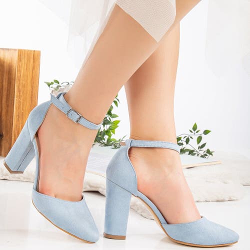 FOREVER & ALWAYS SHOES FOREVER & ALWAYS SHOES GISELE HIGH BLOCK HEELS