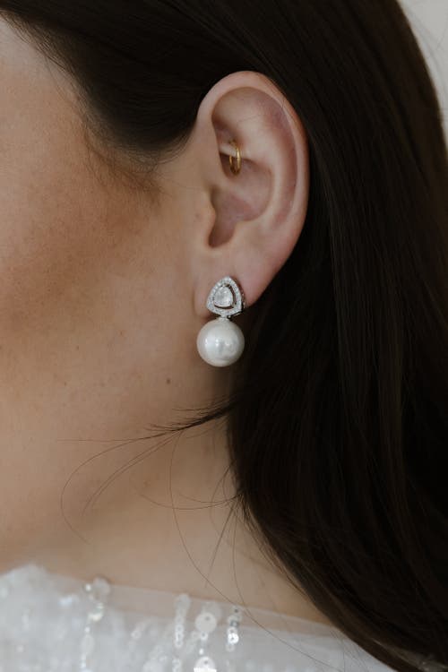 Untamed Petals Legacy Pearl Drop Earrings In Metallic