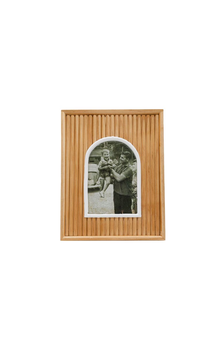 Foreside Home and Garden 4x6 Ribbed Arch Photo Picture Frame w/ Glass Pane, Main, color, Brown