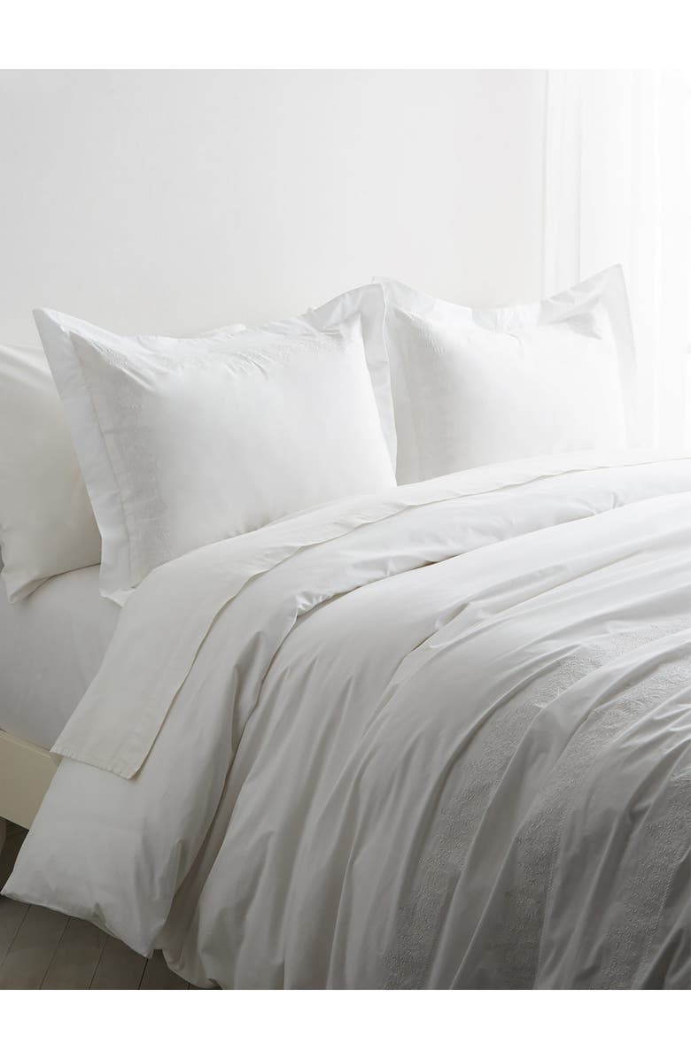 MELANGE HOME Baby's Breath Embroidery Duvet Set - King, Alternate, color, White