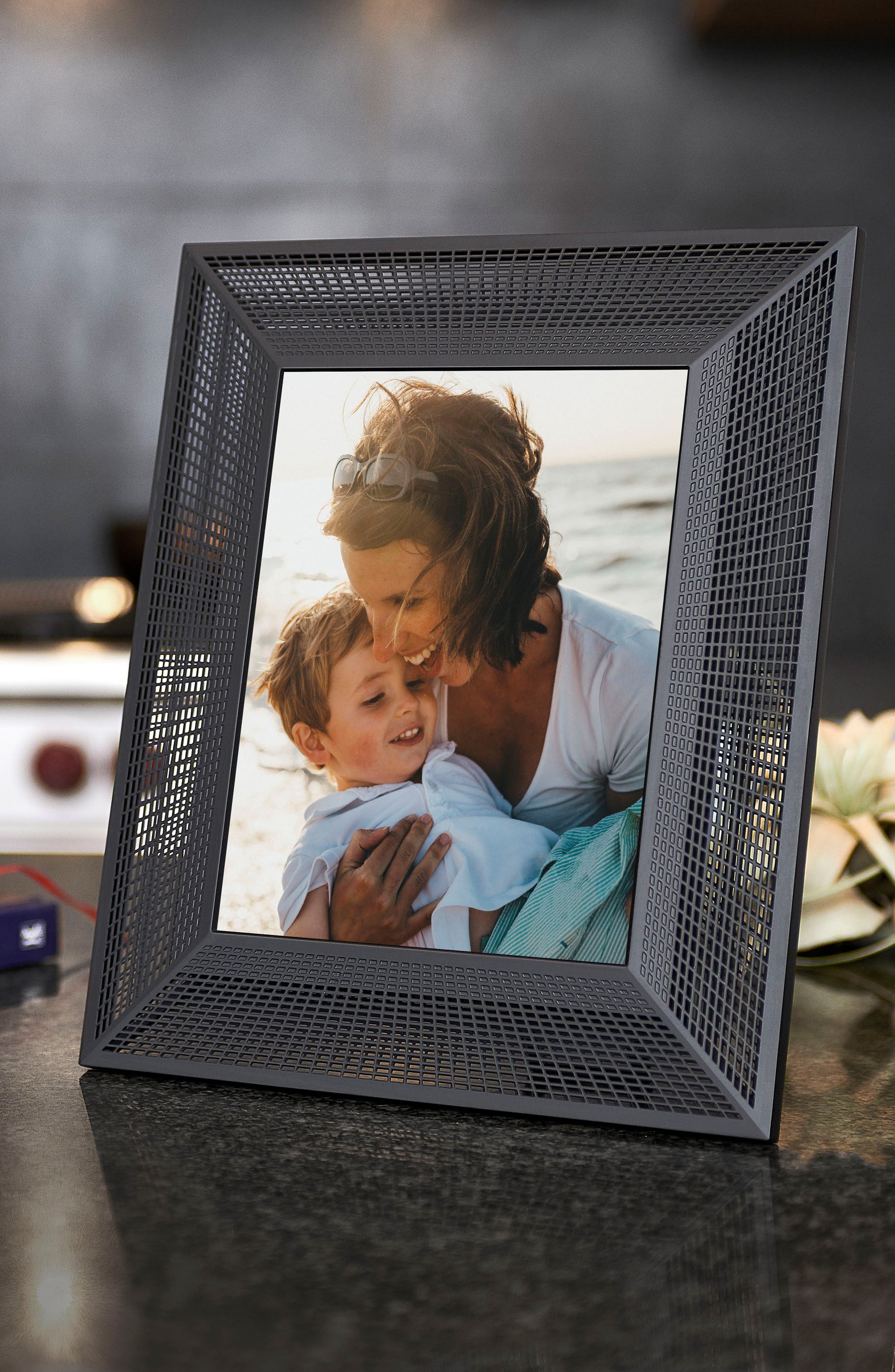 Aura Frames Aura Smith Digital Picture Frame | Nordstrom