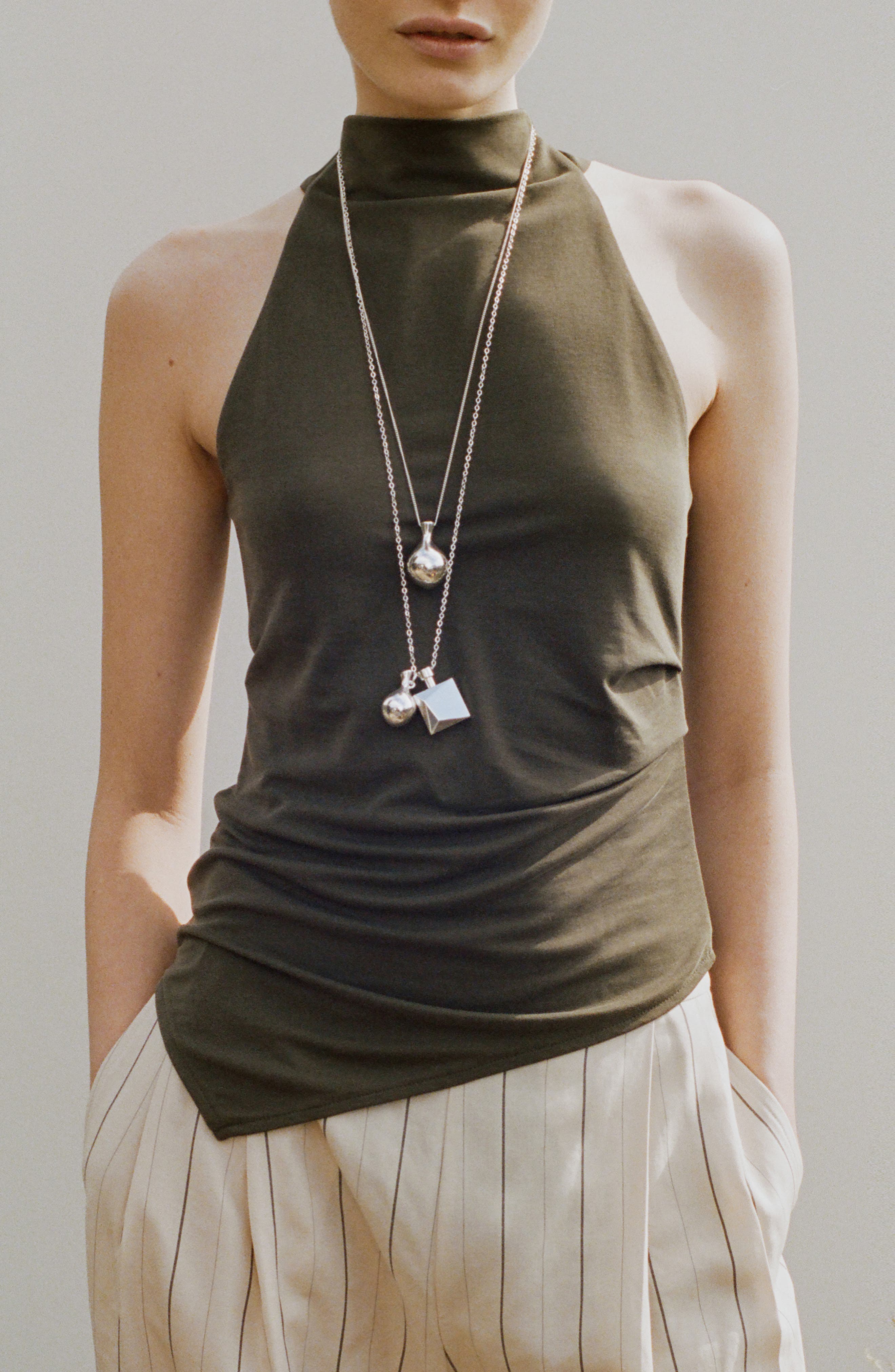 selected KHAKI GREEN