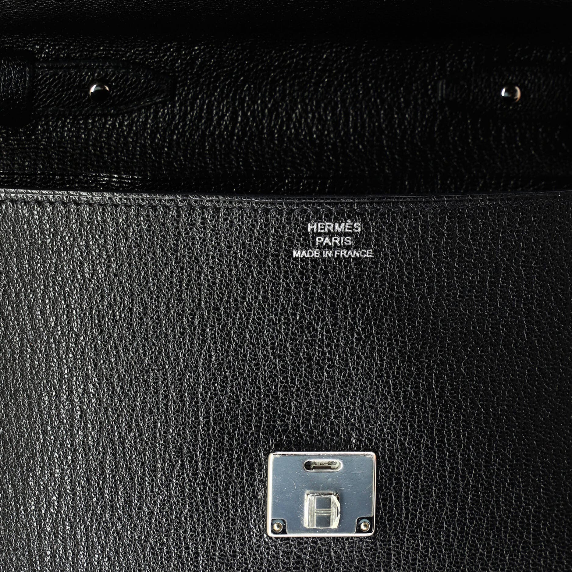 Pre-Owned Hermes Clic Wallet on Strap Chevre Mysore 16, Alternate, color, Noir