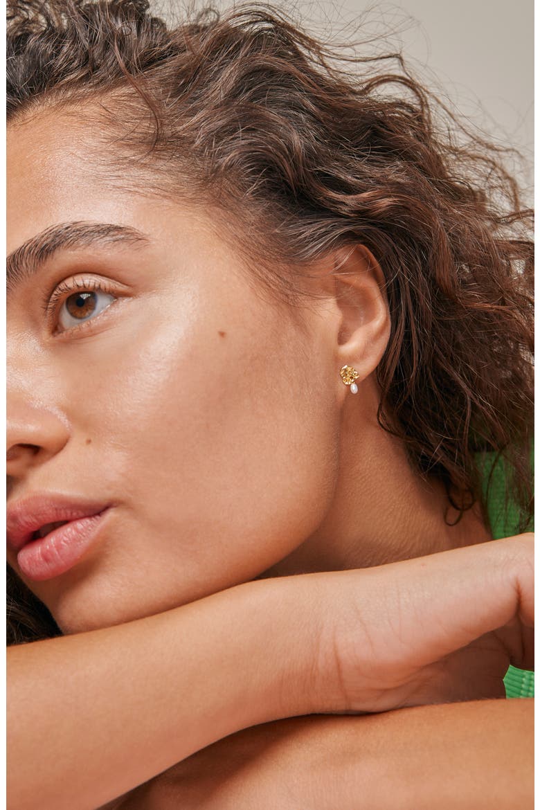 Mio Pearl Studs, Alternate, color, Pearls