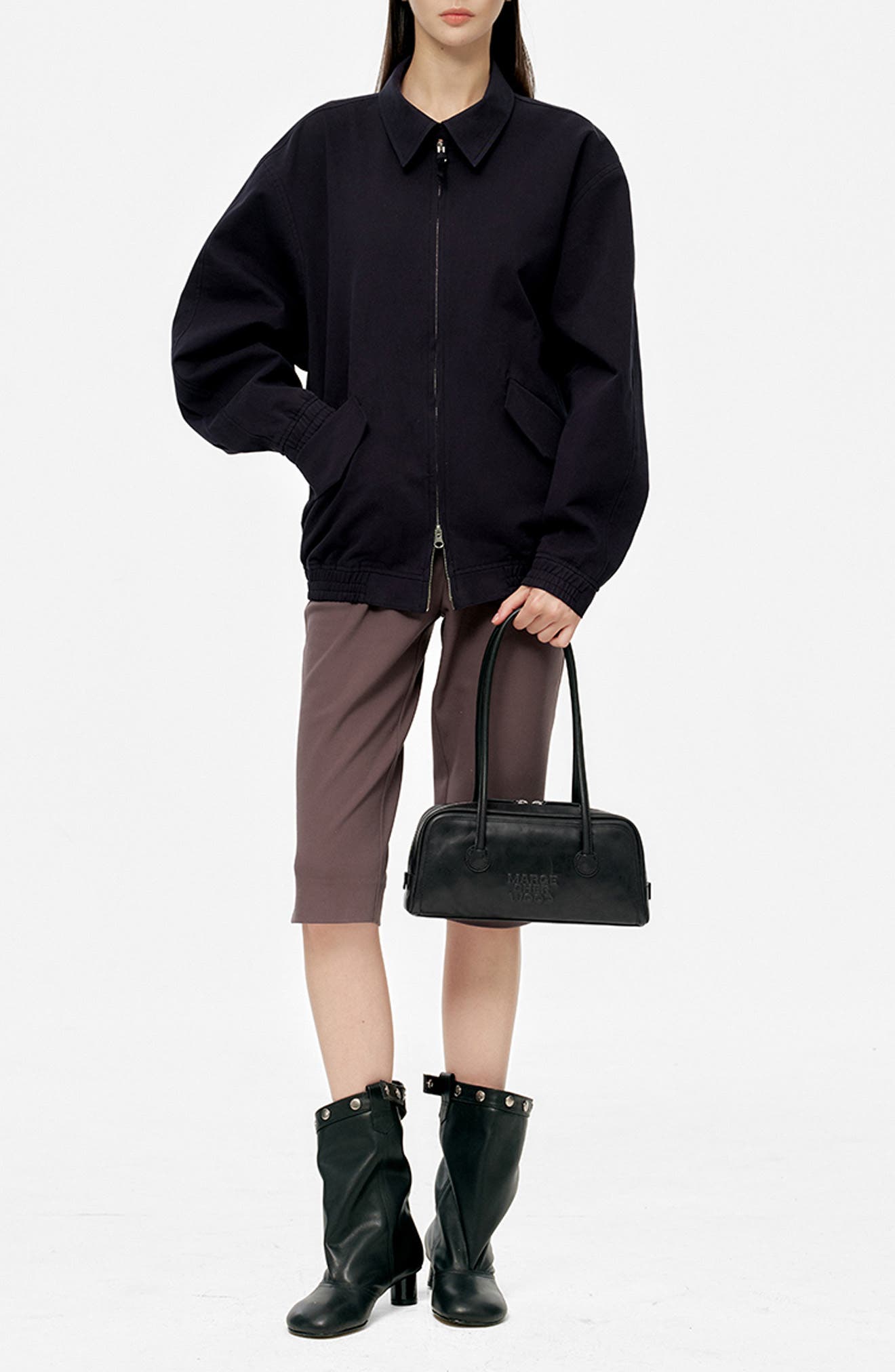 MARGESHERWOOD Soft Boston Leather Shoulder Bag, Alternate, color, Black Pull-Up