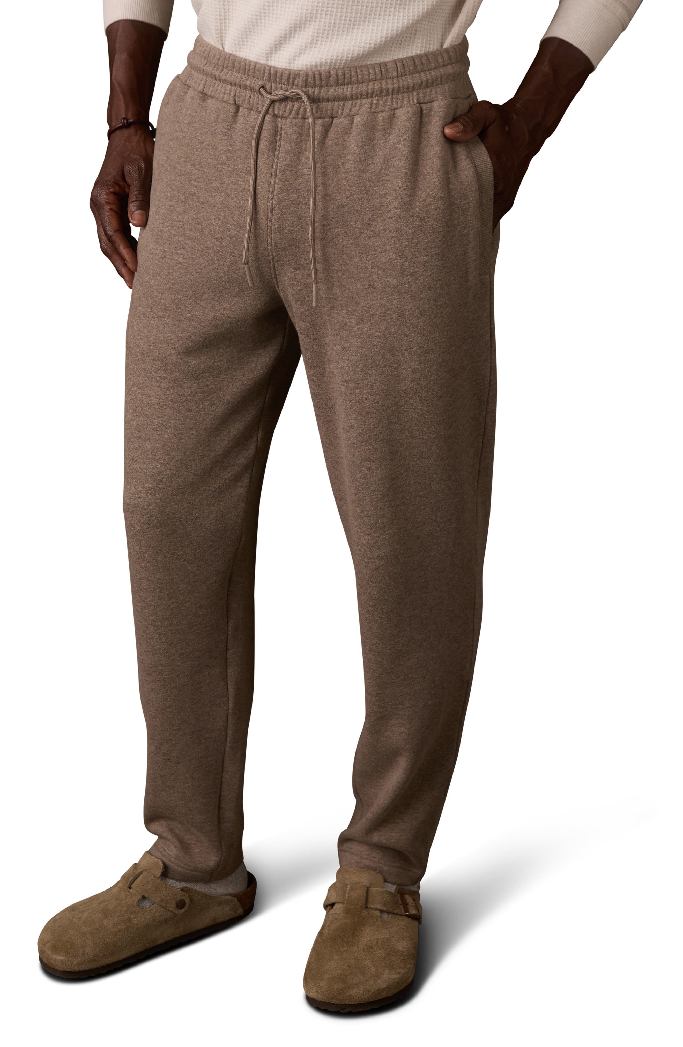 DARK TAUPE