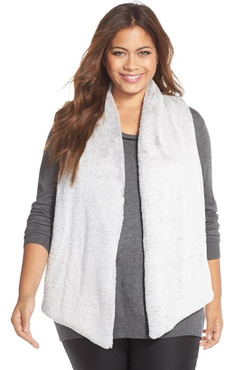 'Kya' Faux Fur Vest (Plus Size)