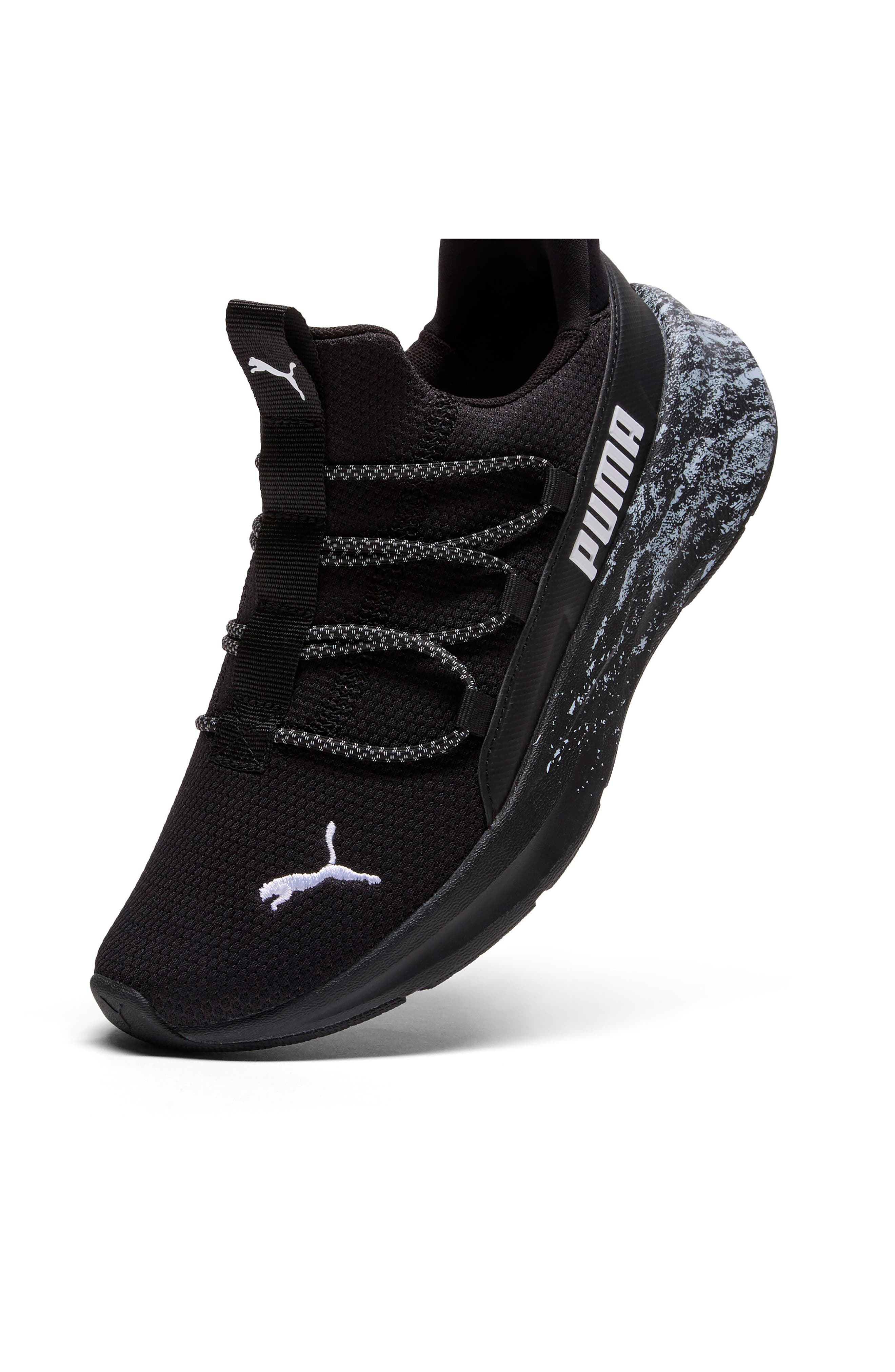 PUMA Kids' SOFTRIDE One4All 2.0 Blizzrizz Running Sneaker, Alternate, color, Puma Black/ Puma White