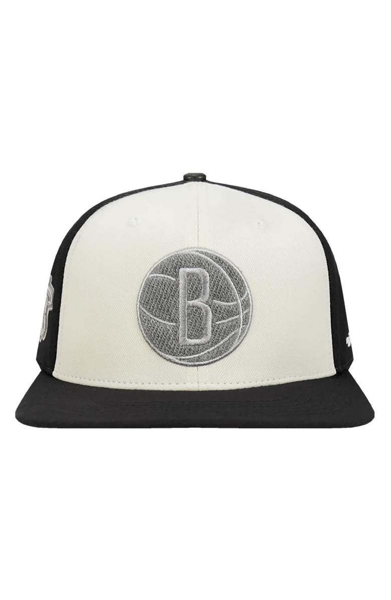 PRO STANDARD Men's Pro Standard Cream Brooklyn Nets French Terry Snapback Hat, Alternate, color, Cream