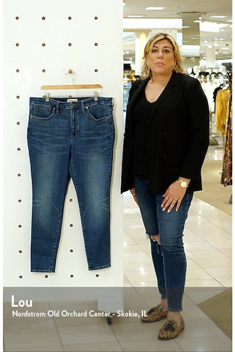 9-Inch Skinny Jeans video