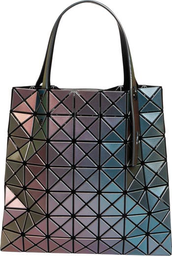 BAO BAO バオバオ ISSEY MIYAKE ILLUSION ILLUSION – ISSEY MIYAKE ONLINE STORE