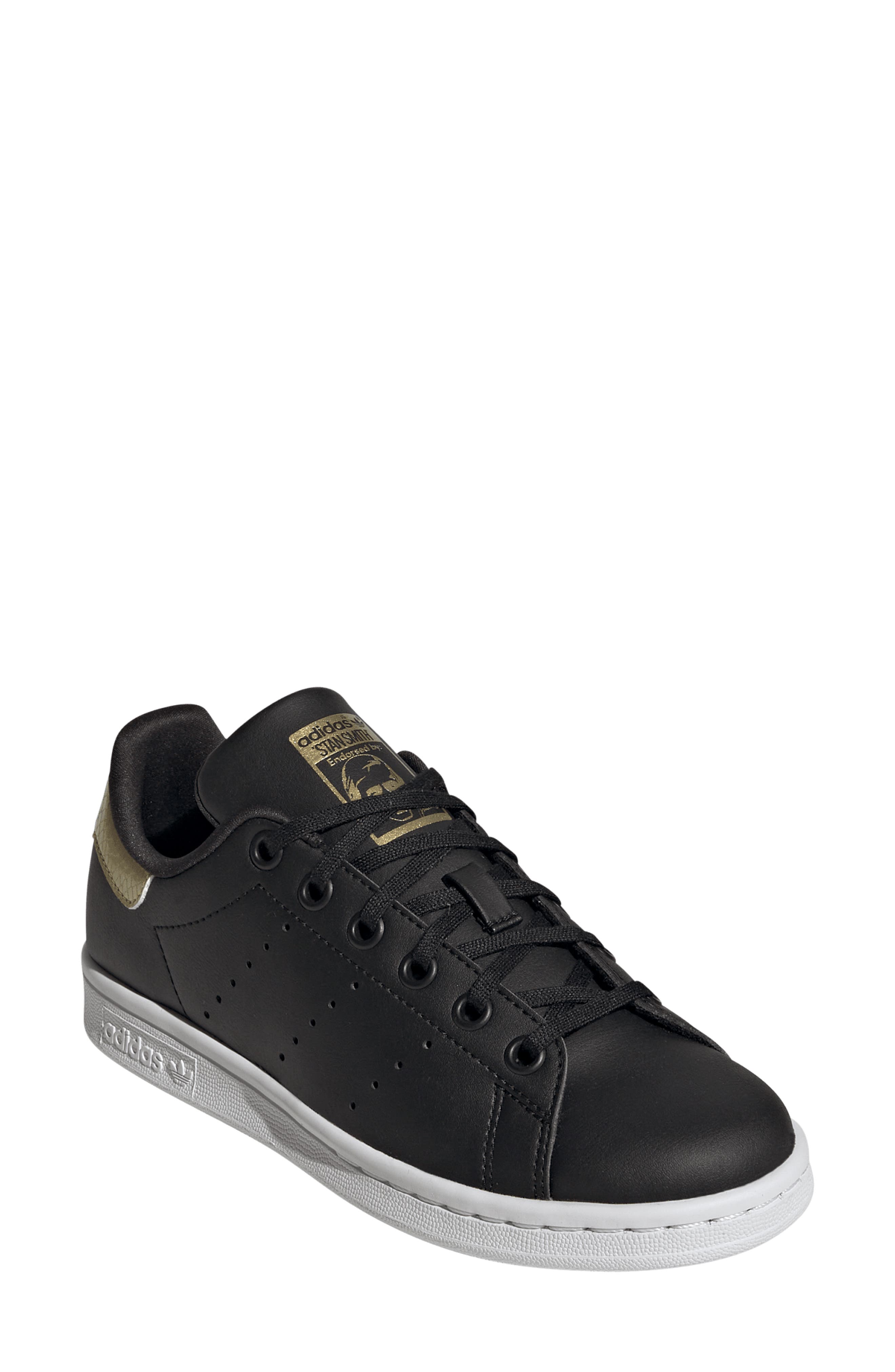 adidas Stan Smith Primegreen Low Top Sneaker, Main, color, 