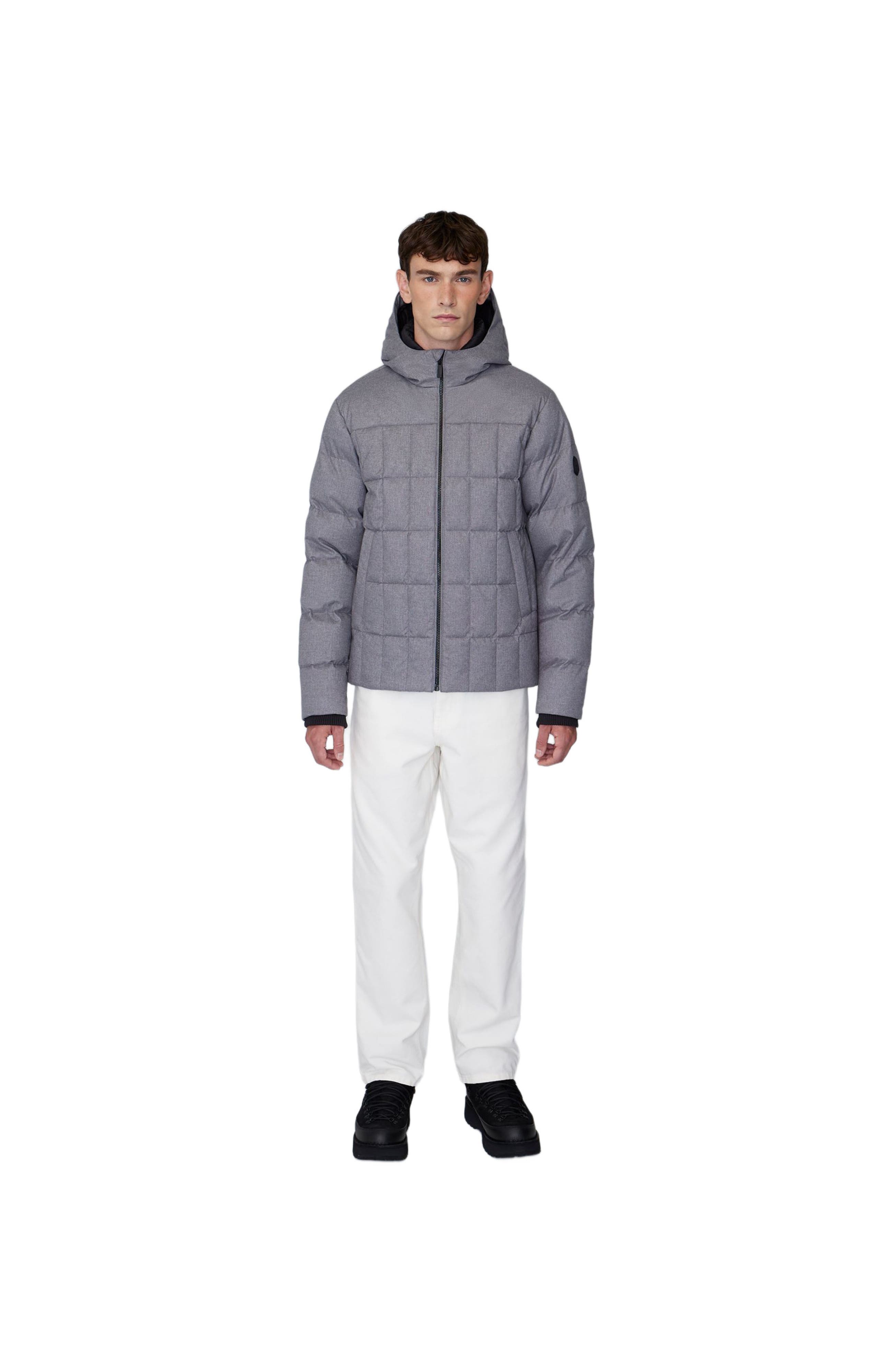 LEO | Lightweight Hooded Down Jacket