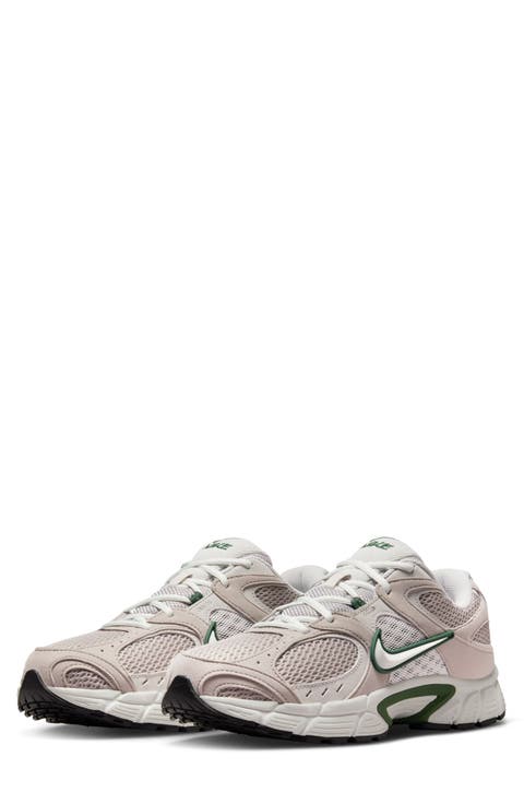 V5 Runner Sneaker (Men)