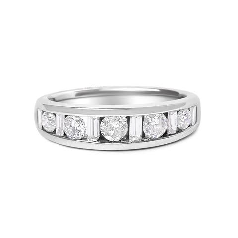 14K White Gold Alternating 1.0 Cttw Round and Baguette Diamond Channel Band Ring