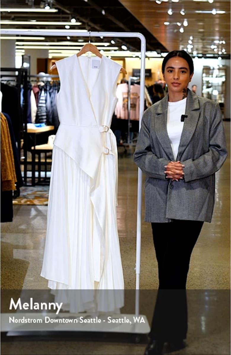 Ellenbrook Linen Blend Sleeveless Gown, sales video thumbnail