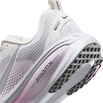 Vomero 18 Running Shoe