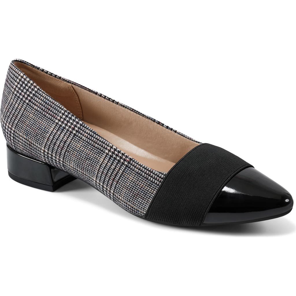 Easy Spirit Casta Pointed Toe Pump In Black