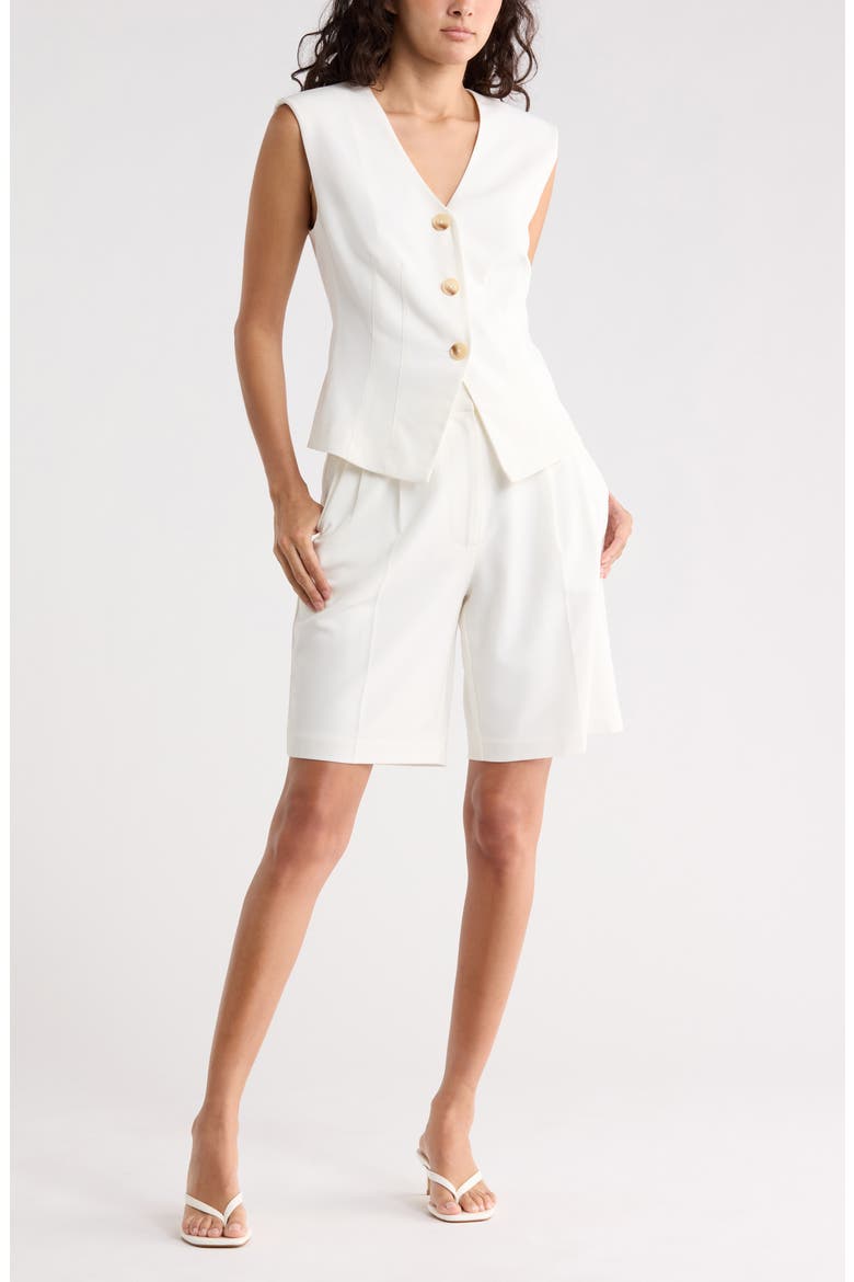 Brooklyn Pleat Front Bermuda Shorts, Main, color, IVORY