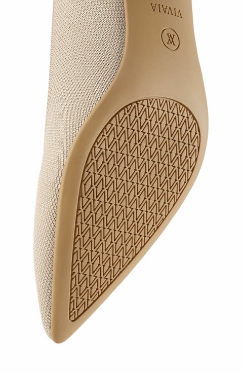 Pointed-Toe Kitten Heels (Scarlett)