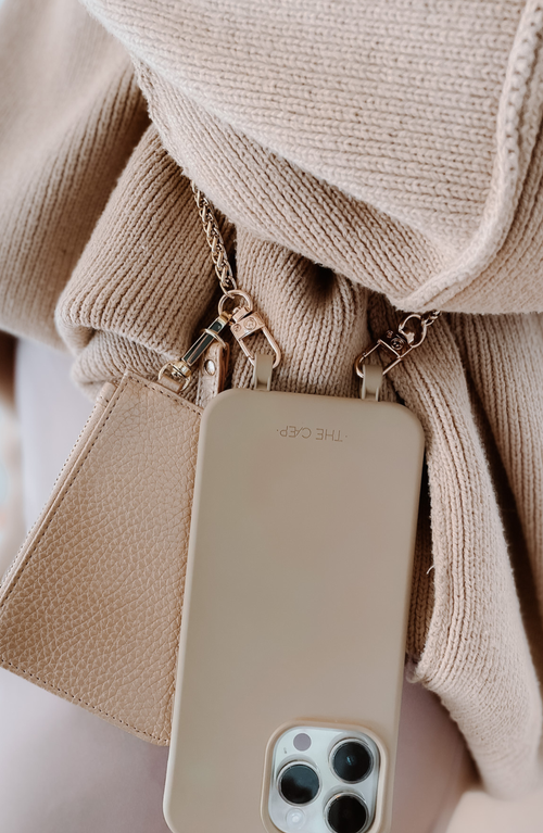 The Cæp Snap Wallet In Gold