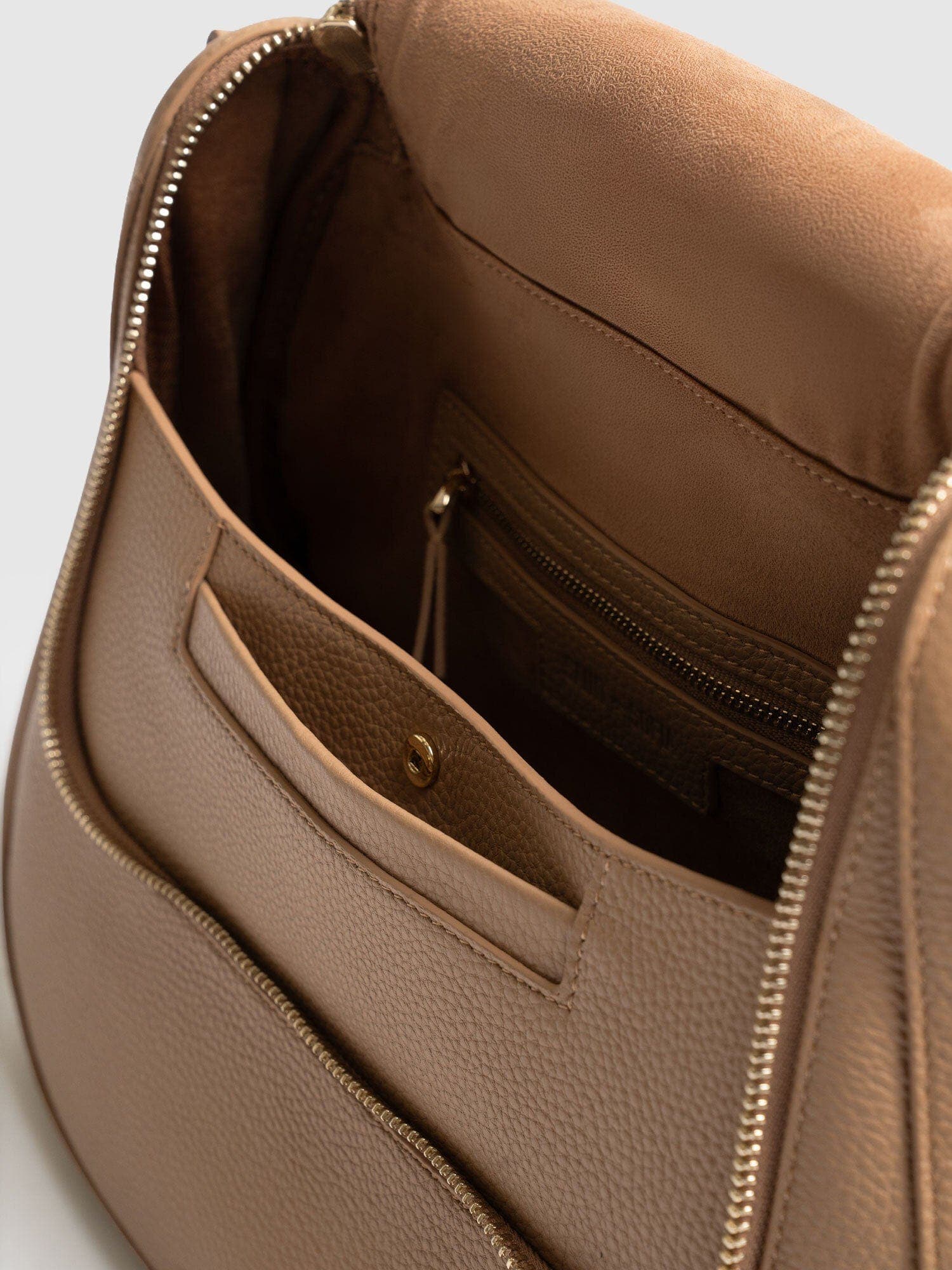 Marlowe Messenger Bag, Alternate, color, Caramel