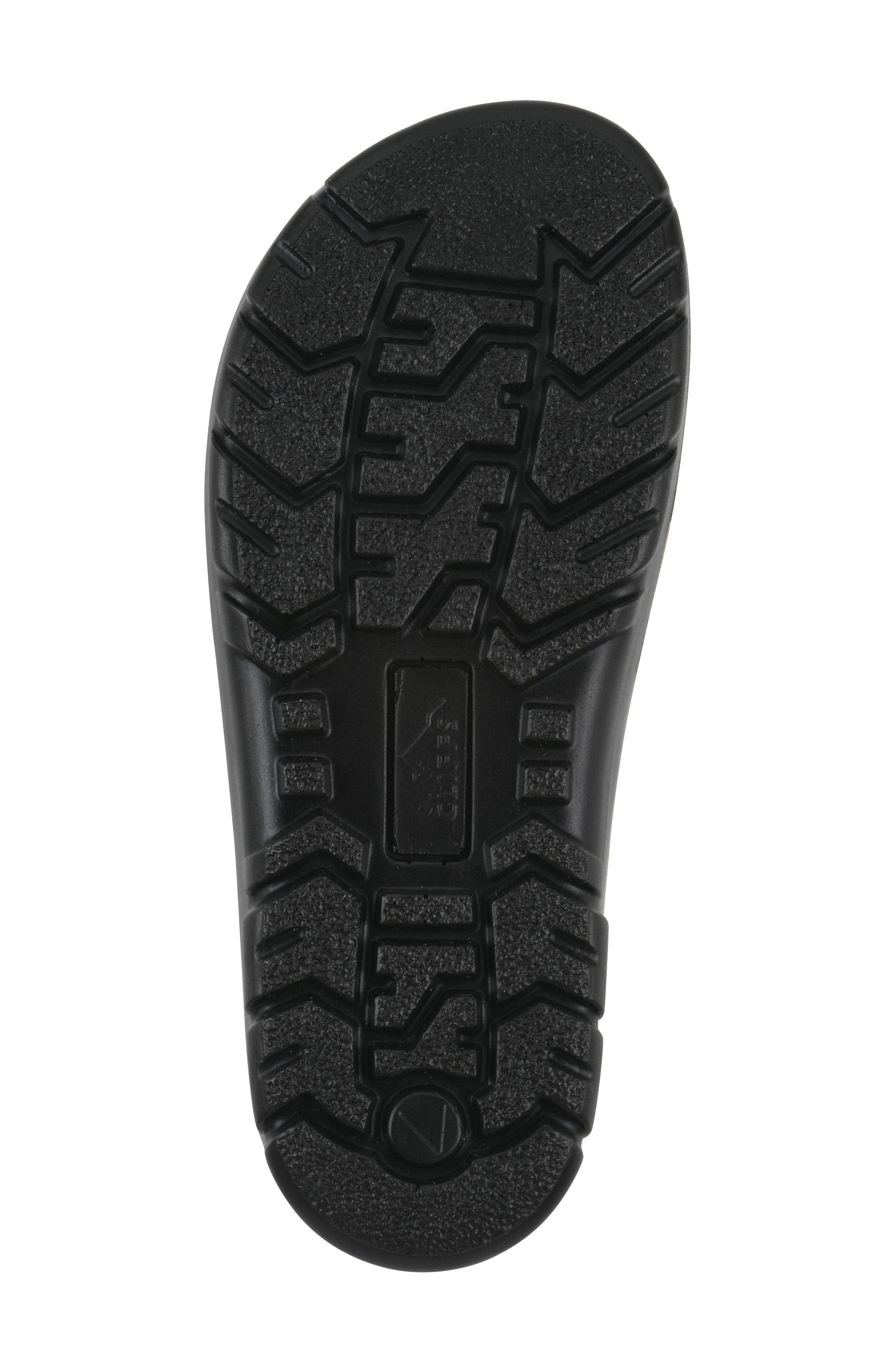 CLIFFS BY WHITE MOUNTAIN Bertina Sandal, Alternate, color, Black