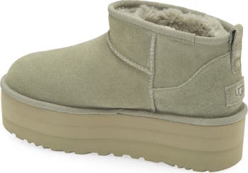 Classic Ultra Mini Platform Boot