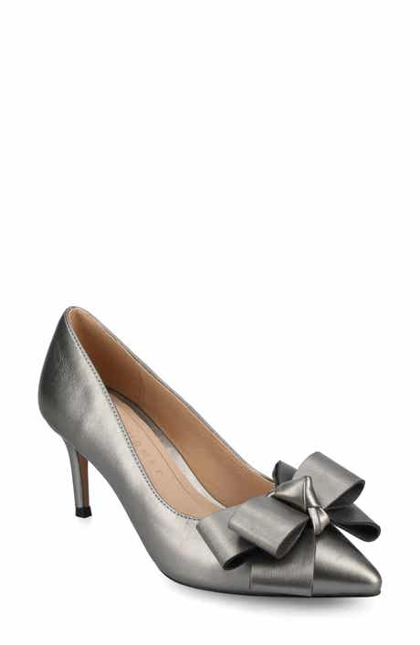 Journee Collection Crystol Pump