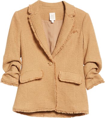 Khloe Bouclé Blazer