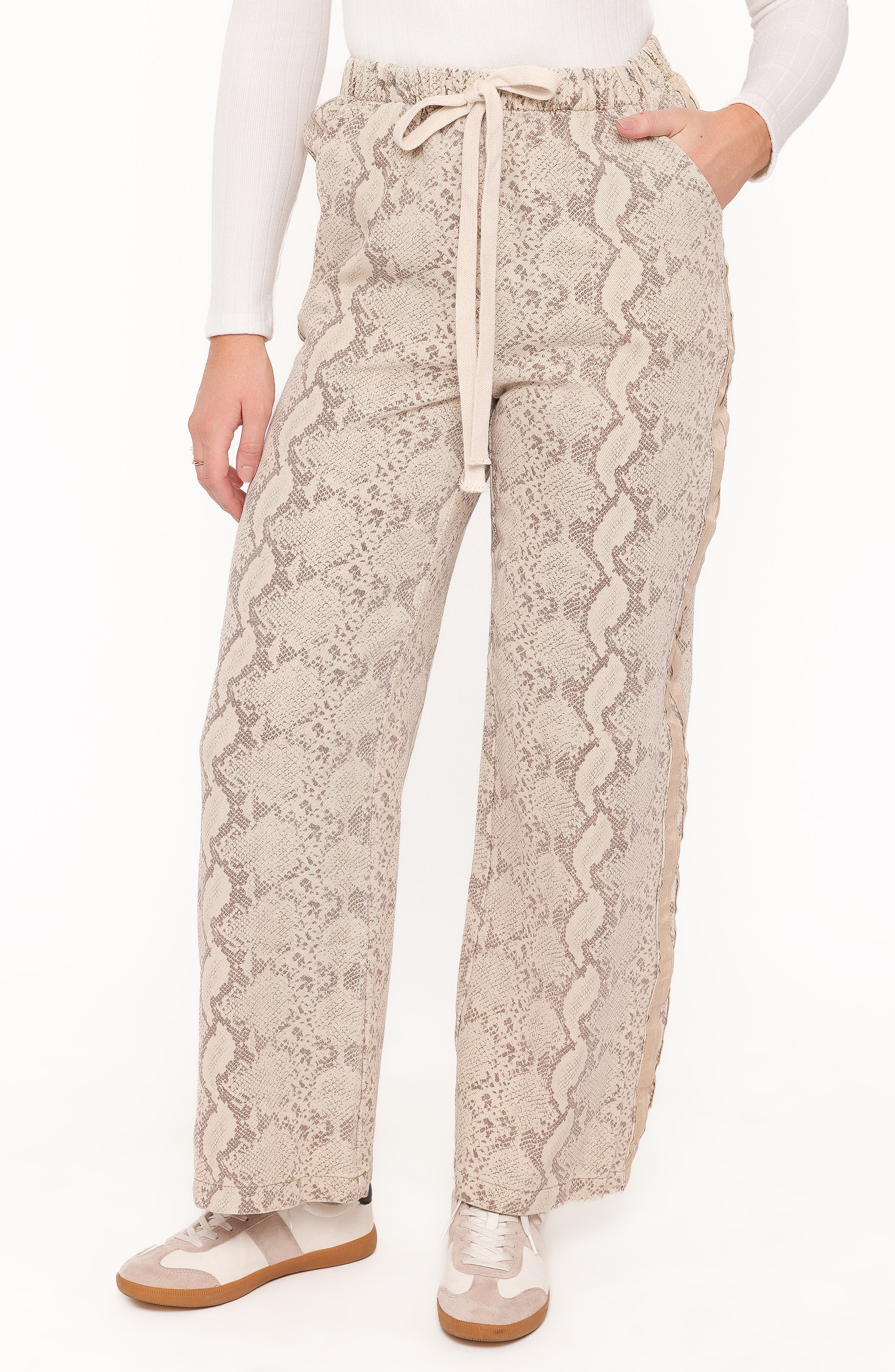 SNAKE PRINT