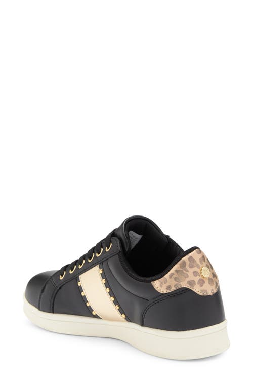 Elle Clair Sneaker
