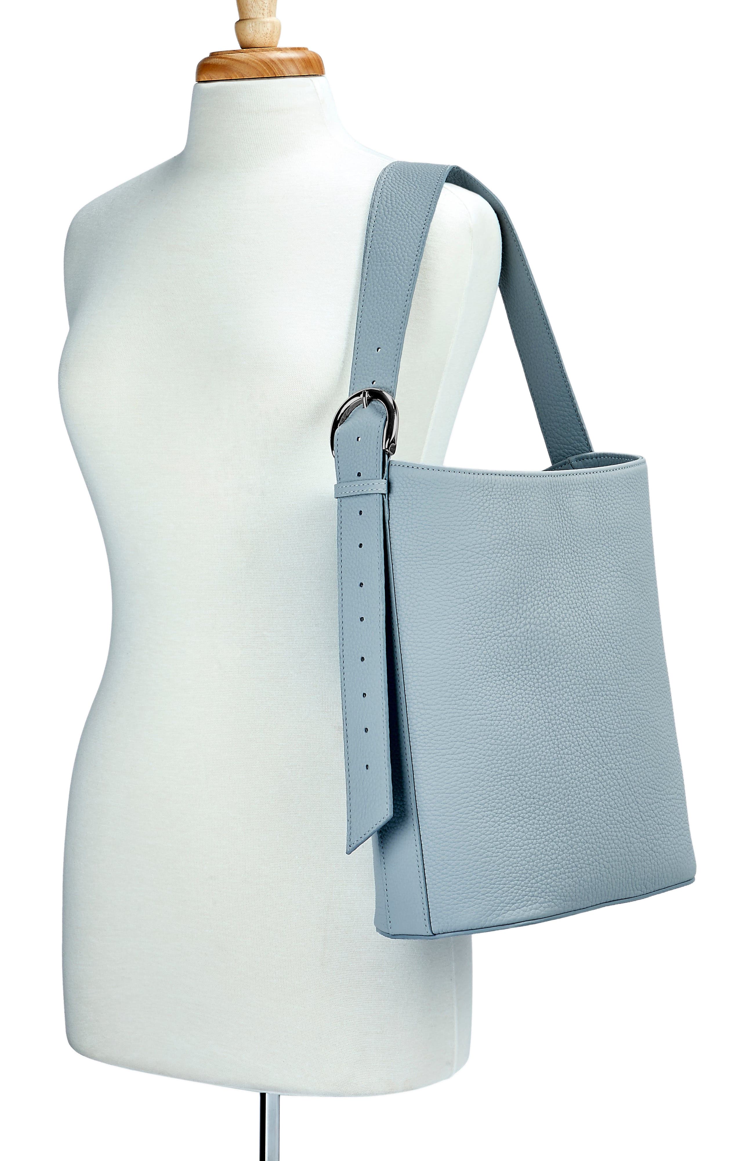AVERY BUCKET, Alternate, color, Coastal Blue