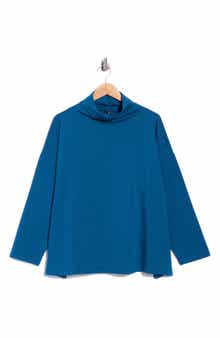 High Funnel Neck Box Top
