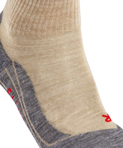 Falke Tk5 Wander Short Hiking Socks In Neutral