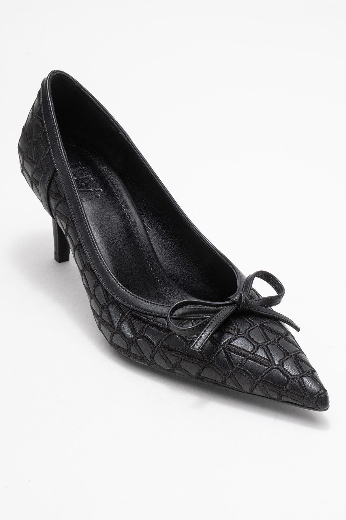 Prologue Shoes Camden Bow Pointed Toe Pump, Main, color, Black Pattern