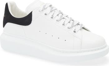 Oversized Sneaker
