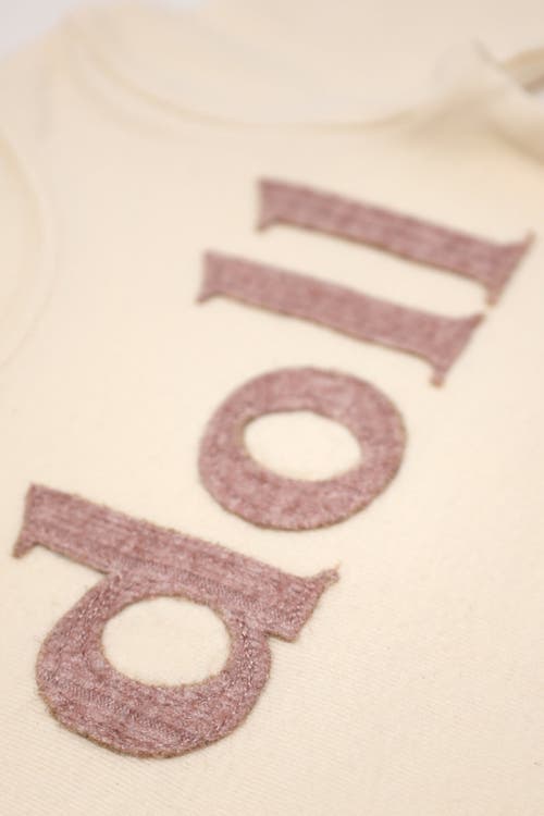 Oh Baby ! "doll" Ribbed Applique Long Sleeve Two Piece Set In Vanilla