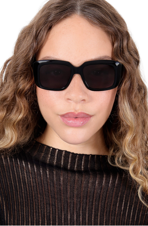 Illesteva Geno Sunglasses In Blue