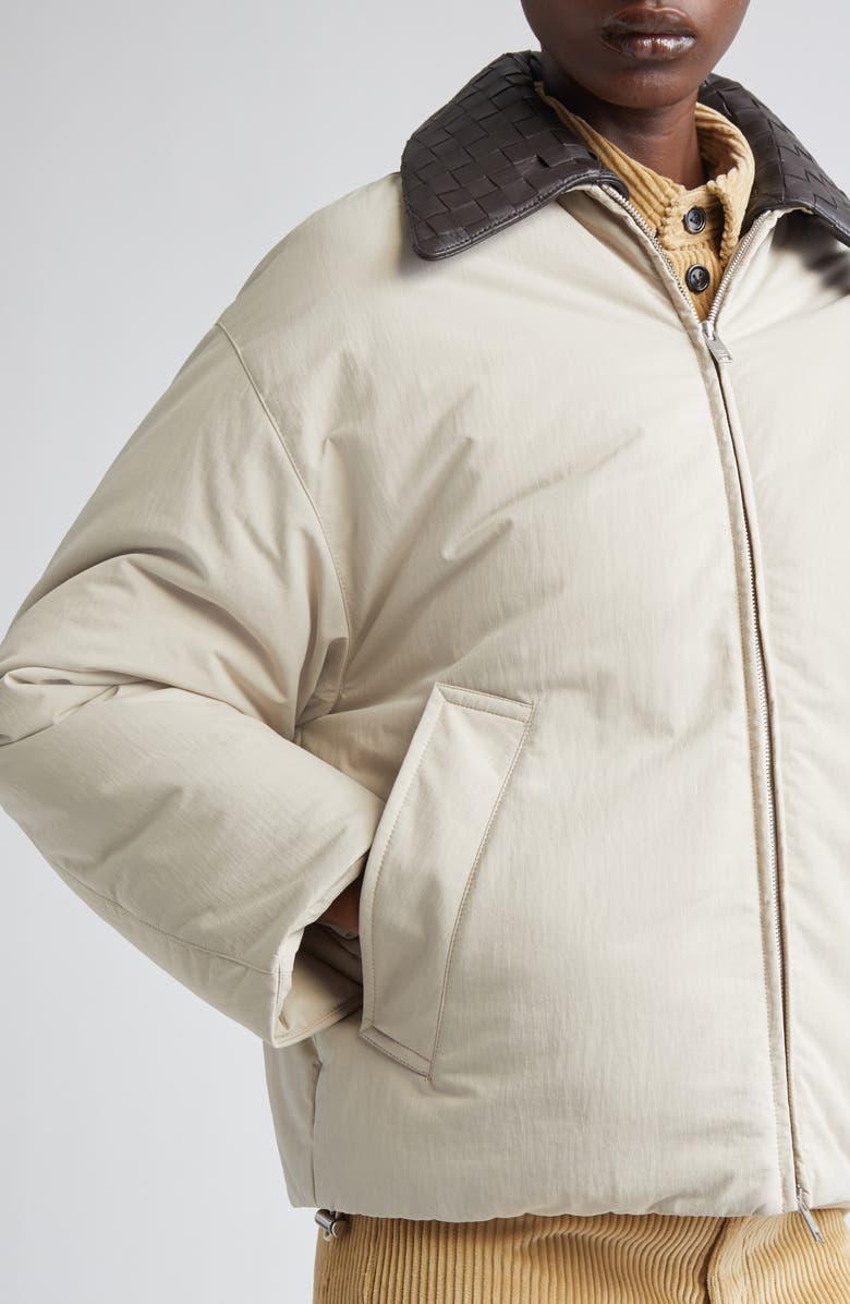 Bottega Veneta Intrecciato Leather Collar Tech Nylon Puffer Jacket, Alternate, color, 2674 Grey Putty