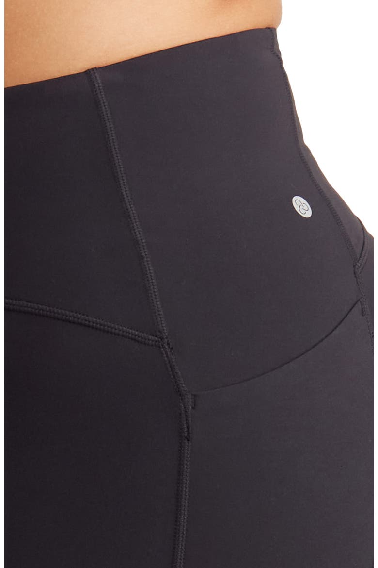 Studio Luxe High Waist Pocket Leggings, Alternate, color, BLACK