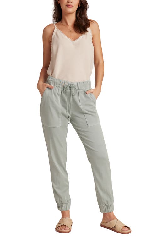 Bella Dahl Pocket Jogger In Oasis Green In Olive Grove