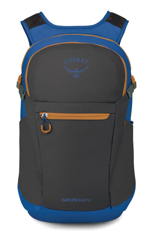 Osprey Daylite® Earth Plus Backpack In Dark Charcoal/blue Flame
