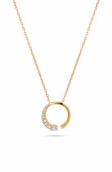 H.J. Namdar 14K Yellow Gold Graduated Diamond Circle Pendant Necklace