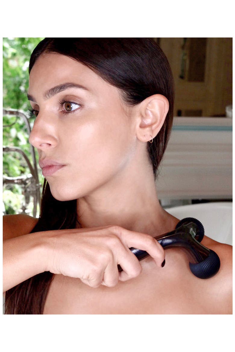 The Beauty Roller, Alternate, color, NO COLOR
