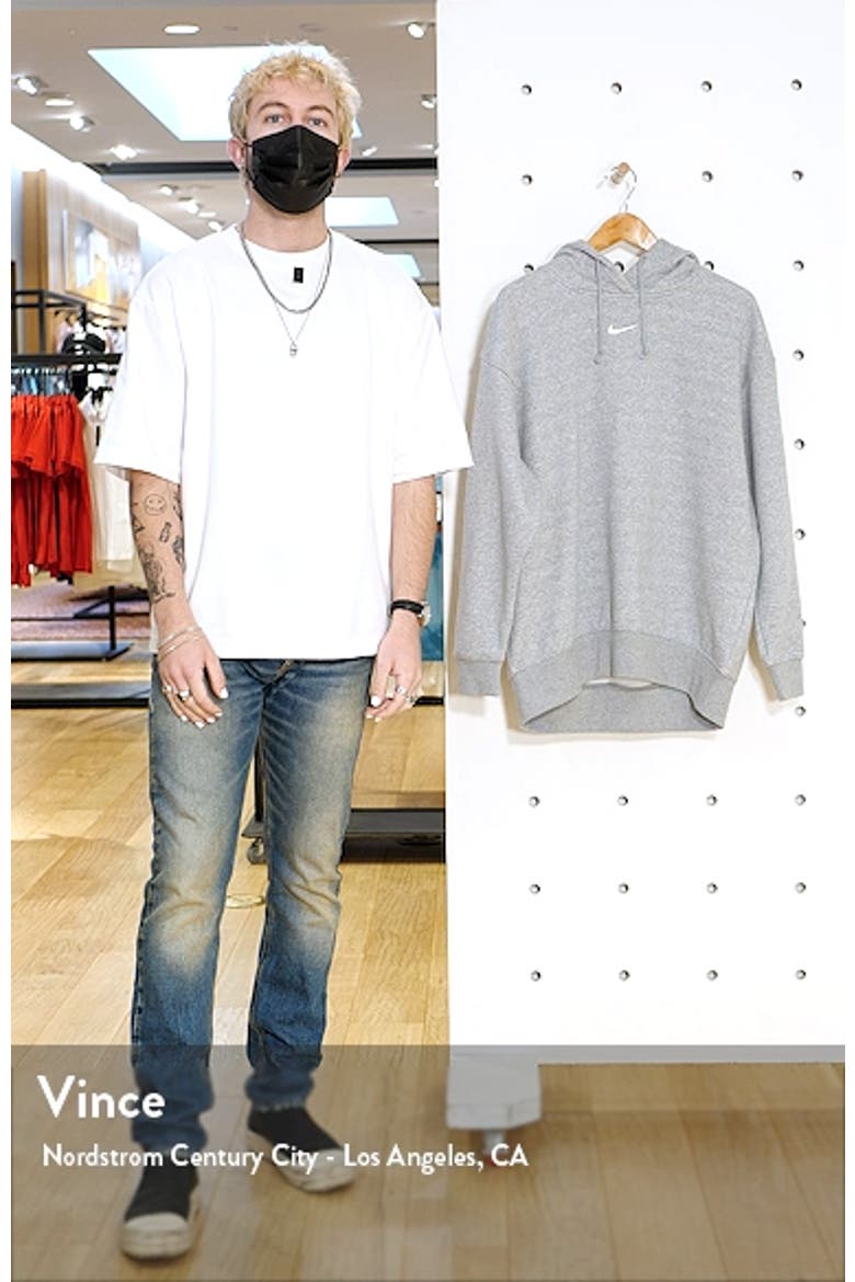 Sportswear Collection Essentials Oversize Hoodie video