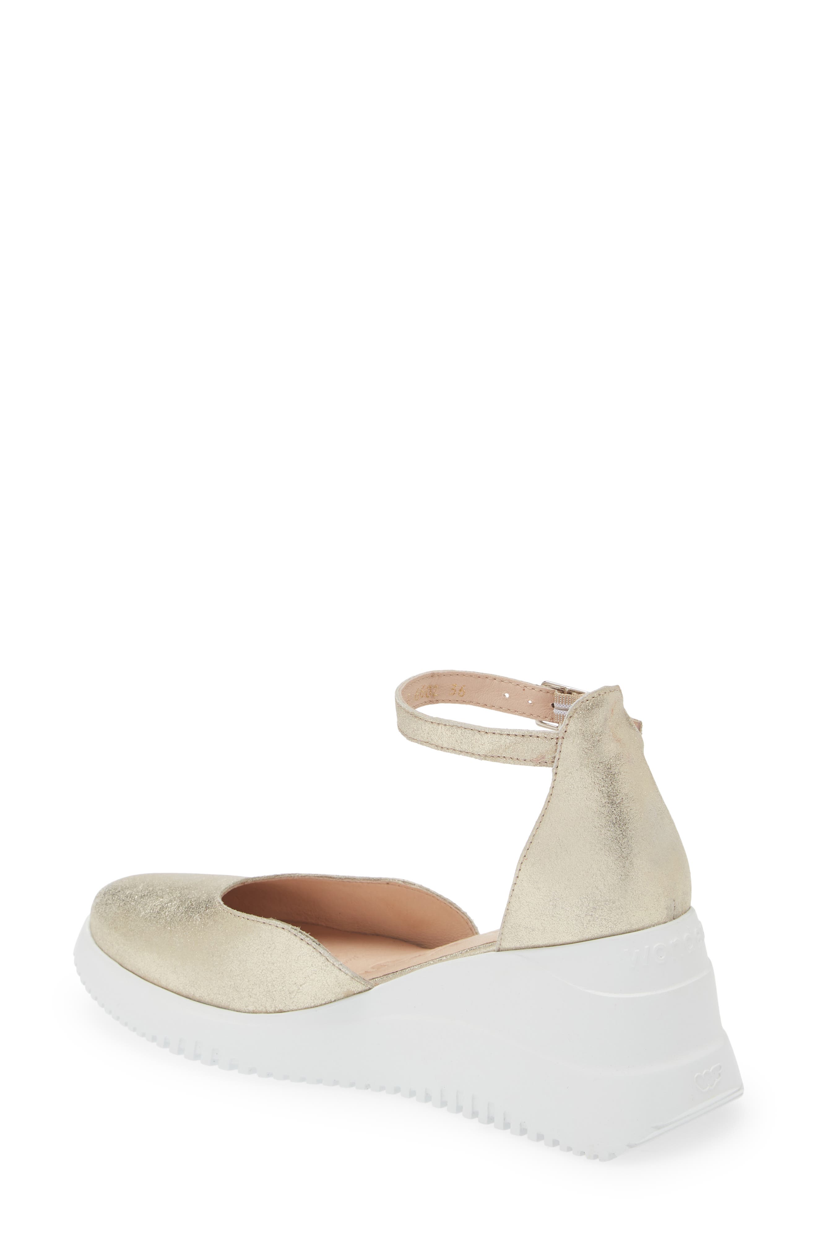 Wonders Metallic Wedge Sandal, Alternate, color, Platino